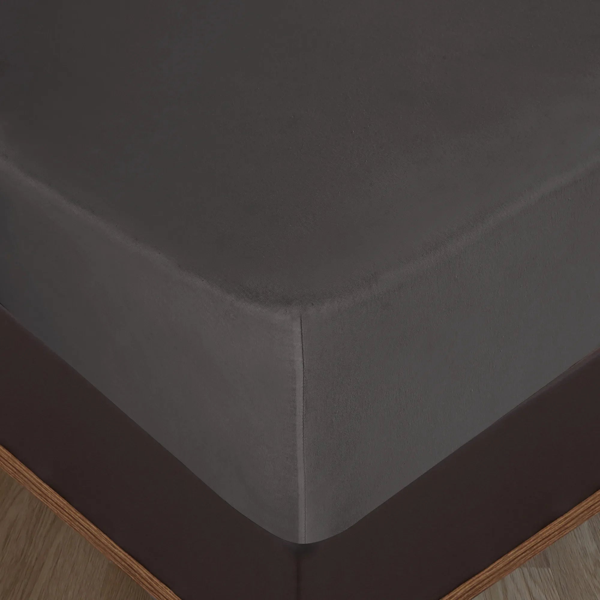 Napínací prostěradlo ze 100% bavlny - antracitová