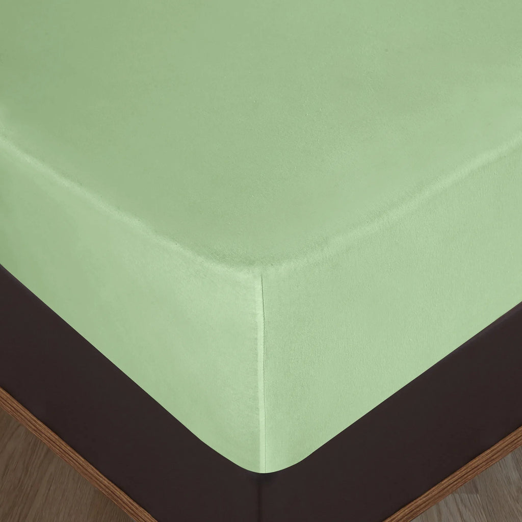 Napínací prostěradlo ze 100% bavlny - zelené