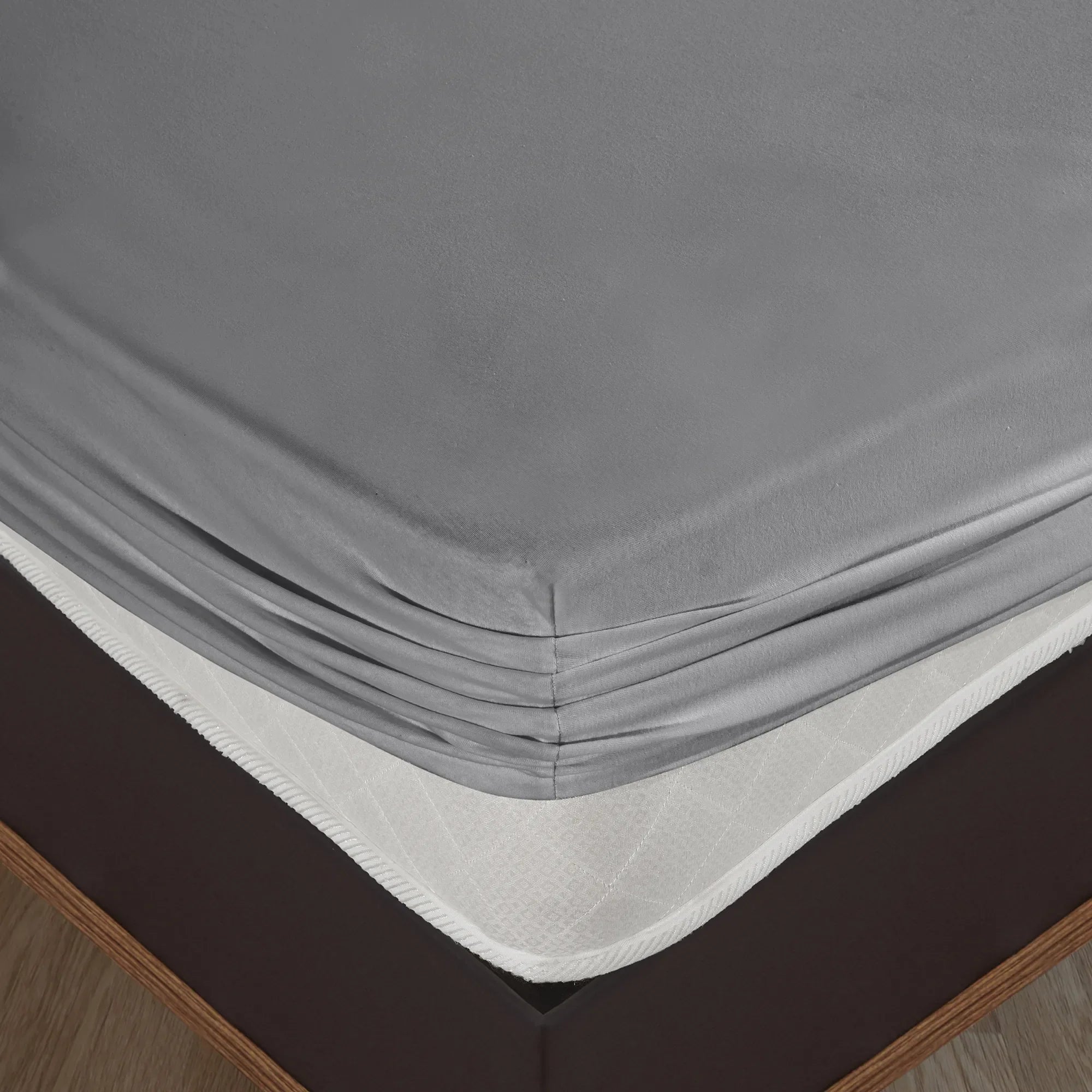 Napínací prostěradlo ze 100% bavlny - šedé