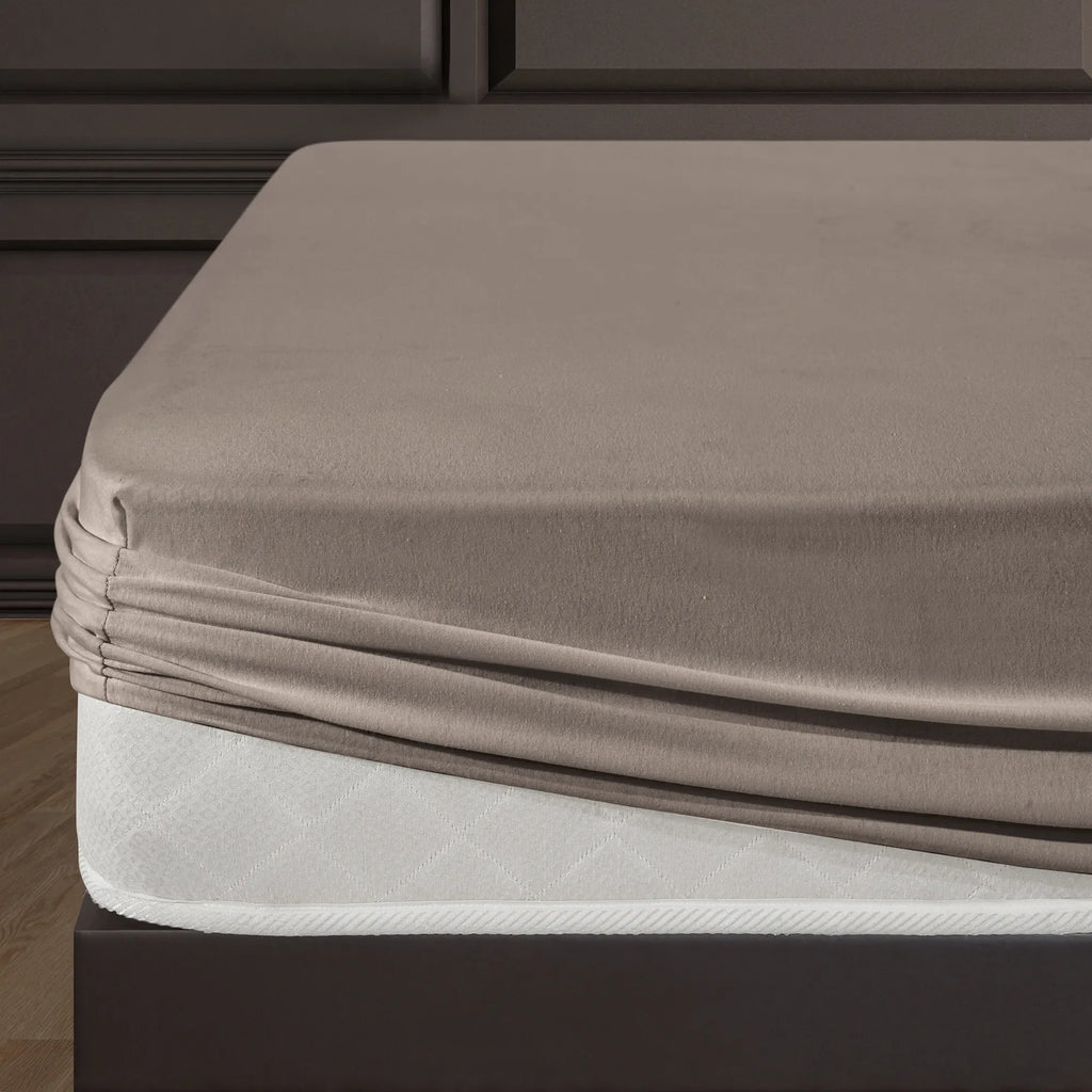 Napínací prostěradlo ze 100% bavlny - béžové