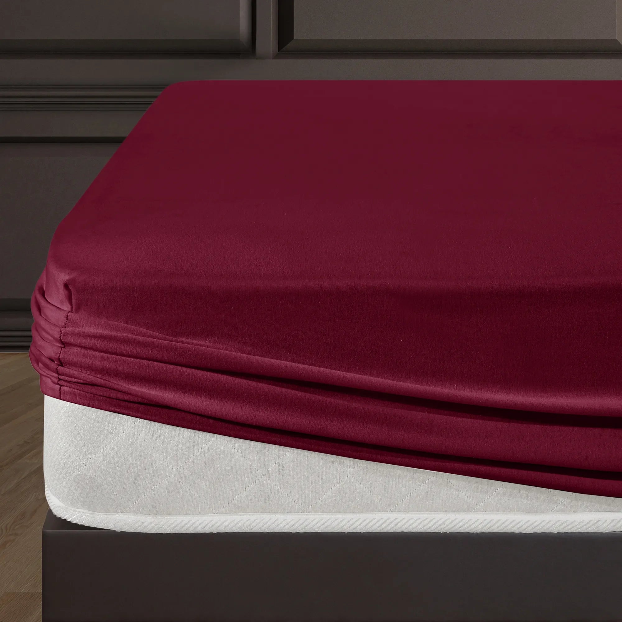 Napínací prostěradlo ze 100% bavlny - Bordó