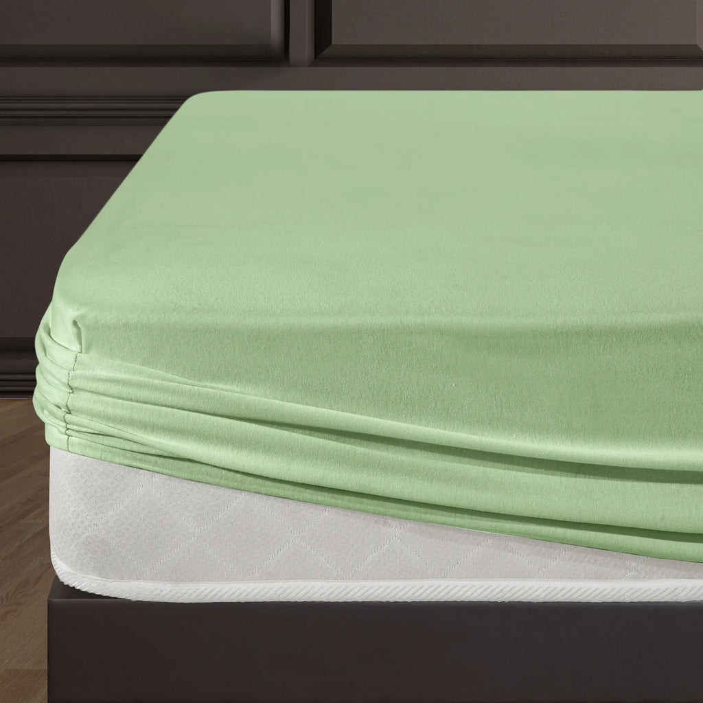 Napínací prostěradlo ze 100% bavlny - zelené